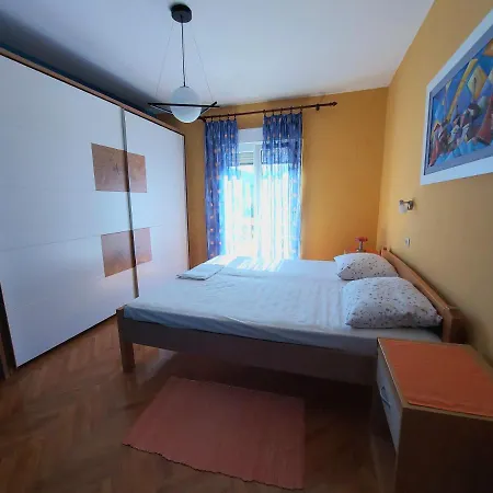 Maskarin Rab Appartement