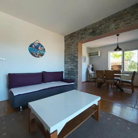 Maskarin Rab Appartement *