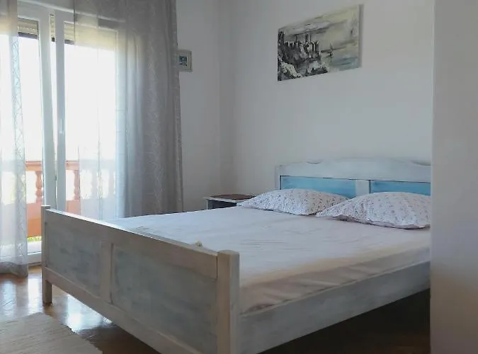 公寓 Maskarin Rab Mundanije