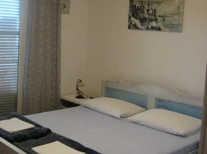 公寓 Maskarin Rab *