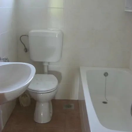 Apartment Maskarin Rab Mundanije